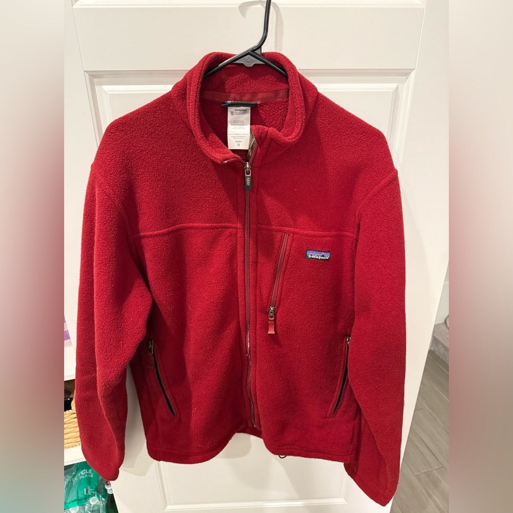 Patagonia Men’s Red Fleece Jacket